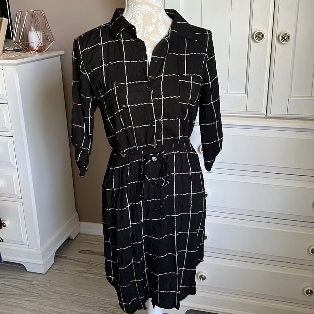 • NWT Mimi Chica black and white dress, M •